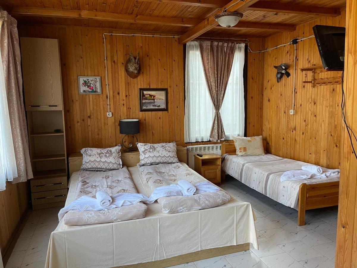 Вила Мерджан Sarnitsa Extérieur photo